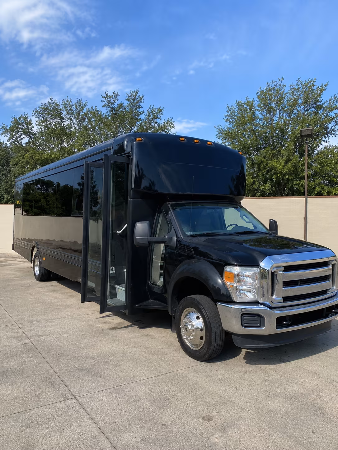 daytona beach 20 passenger party bus