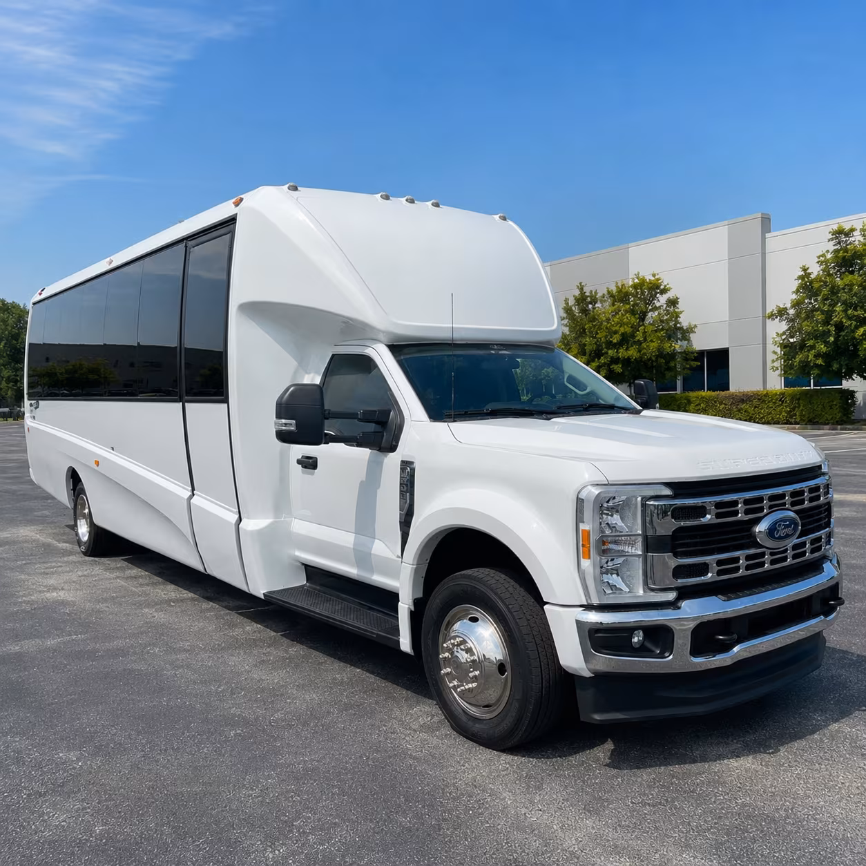 secure transportation for your next convention or trade show 3
