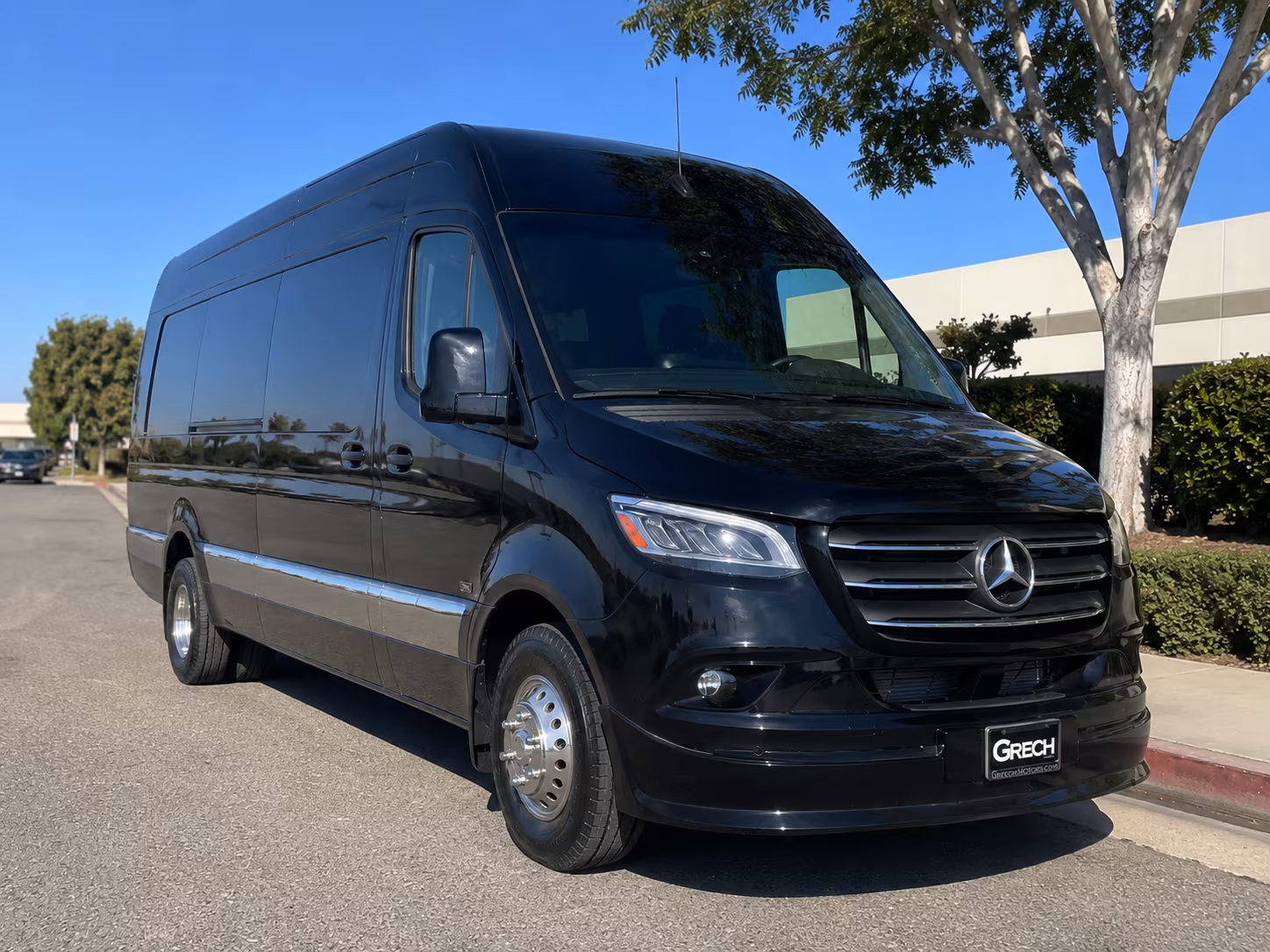secure transportation for your next prom 4