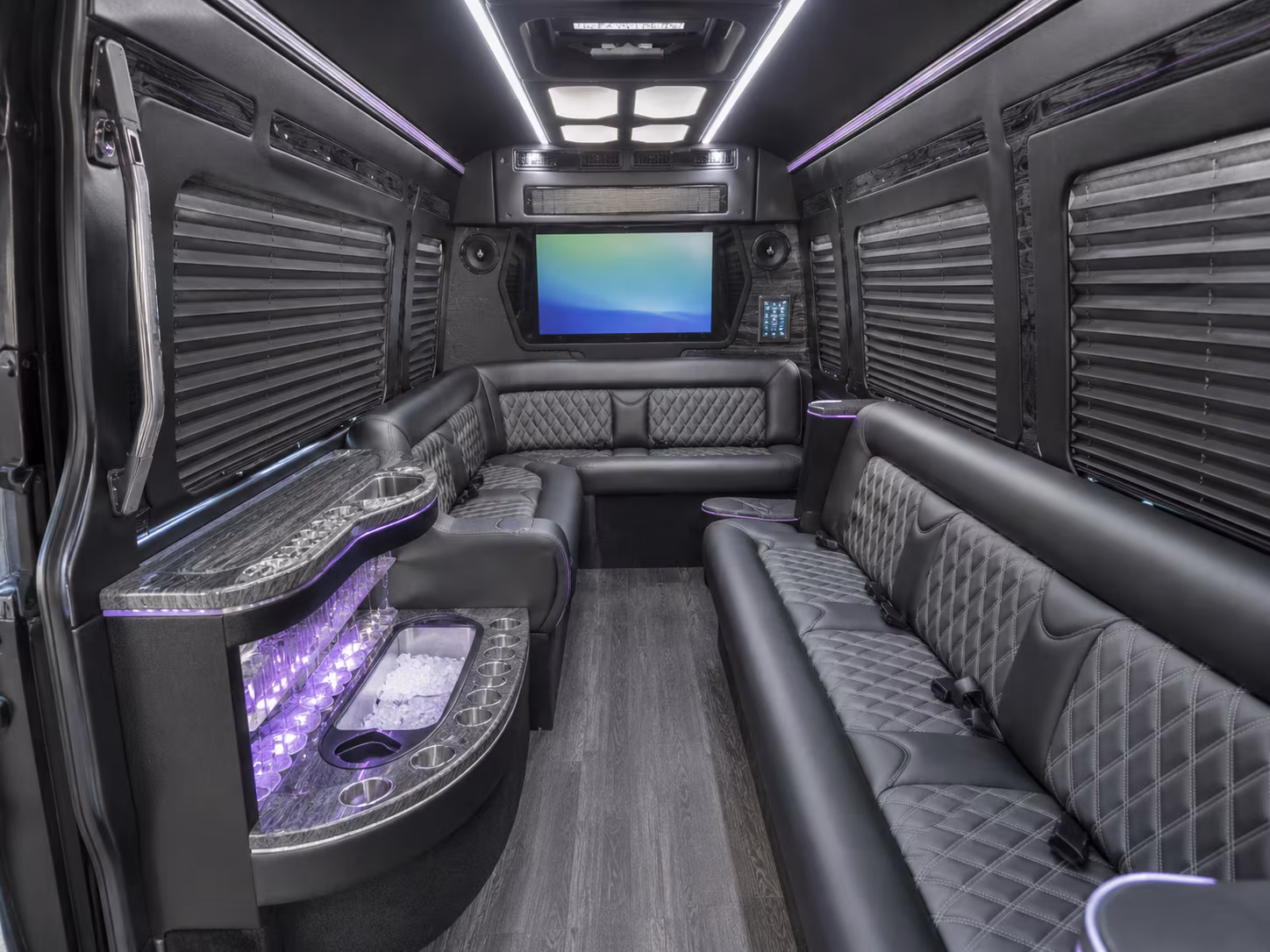weekly worship shuttle buses for daytona beach congregations